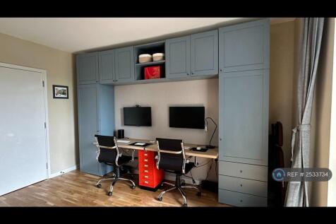 Office / Guest Room