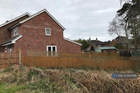 House View From End Of The Close
