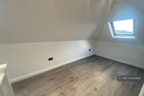 Beautiful Large Double Bedroom