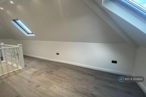 Beautiful Large Double Bedroom