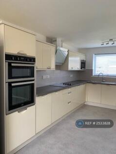 Kitchen/Diner Light Grey Gloss Units