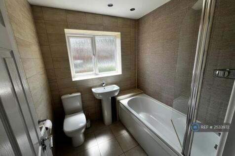 Upstairs Bathroom