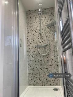 Ensuite Shower