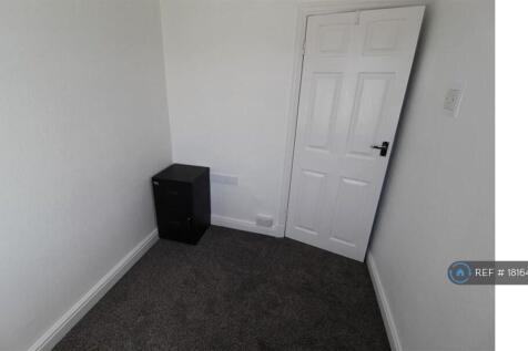 Box Room (Front)