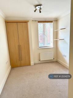 2 Wherry Road - First Bedroom