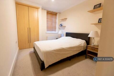 2 Wherry Road - First Bedroom