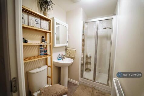 Ensuit Toilet
