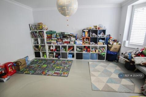 Kids Room/ Reception