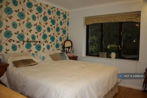 1st Floor Bedroom
