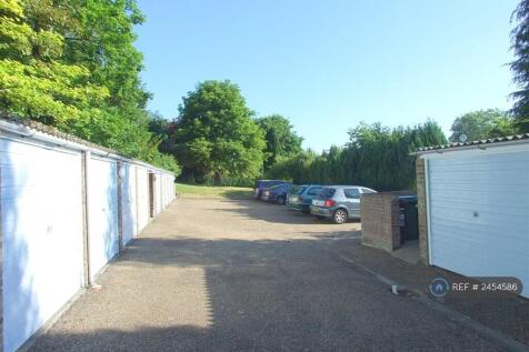 Garage And Private Parking
