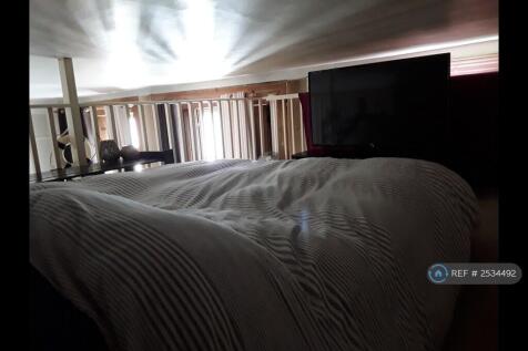 Galleried Bedroom Area