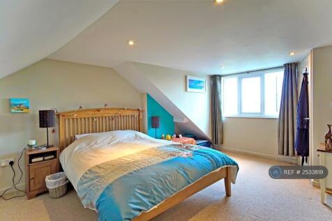 Bedroom 1 (Loft)