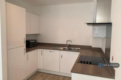 Kitchen With Integrated Appliances