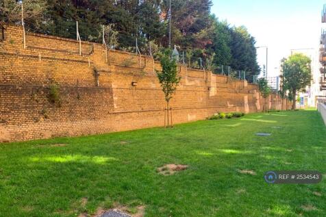 Private Communal Garden