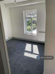 2nd Large Double Bedroom