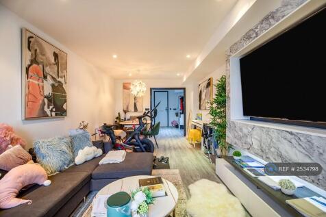Living Room - Tv