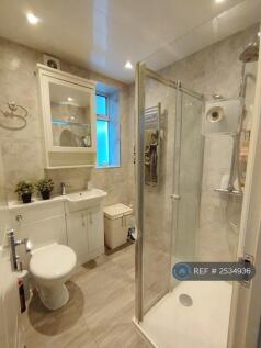 Full  Bathroom 