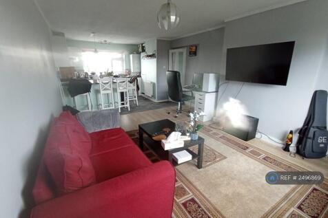 Open Plan Living Room/Kitchen