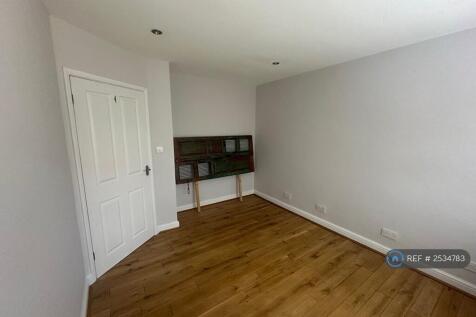 Back Bedroom 2