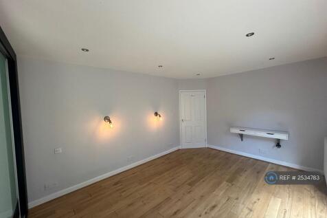 Main Bedroom 3