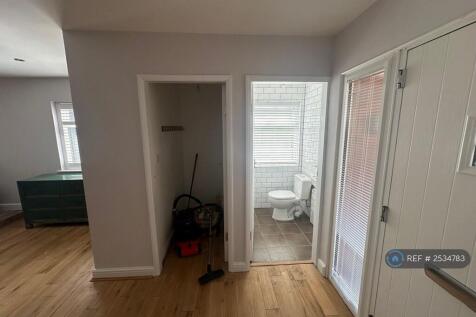 Toilet And Wash Basin