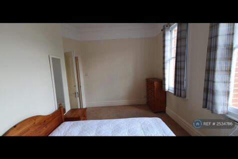 Bedroom 3 - 2