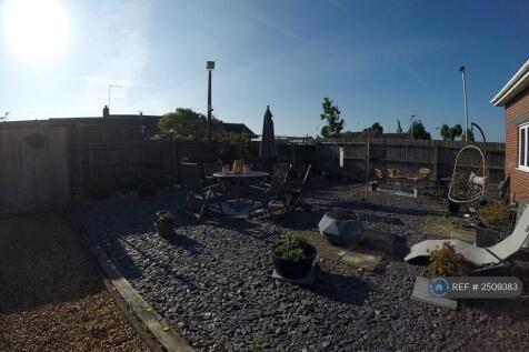 Attractive Community Patio Garden 
