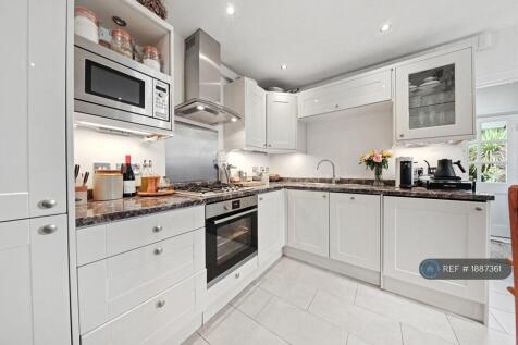 Well-Lit Kitchen