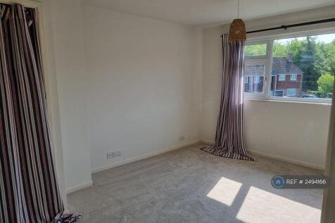 Front Large Bedroom