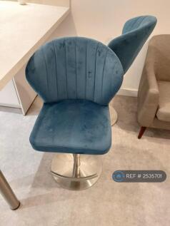 Breakfast Bar Stool
