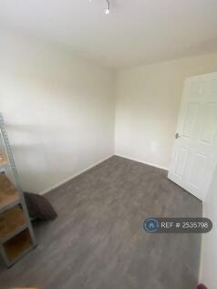 Front Bedroom 
