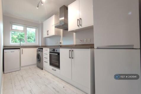 Kitchen Including Appliances