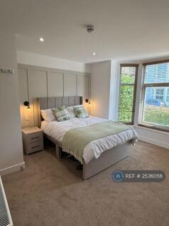 Bedroom 1 - Couple Room 