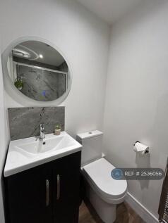 Bedroom -En-Suite