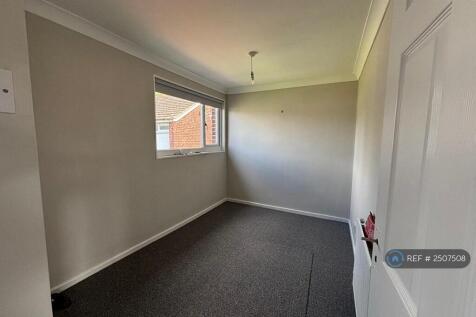 Smallest Bedroom 3