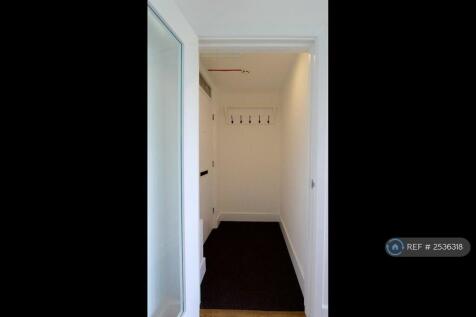 Hallway/Storage