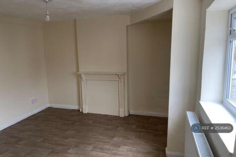 Living Room/ Bedroom 1