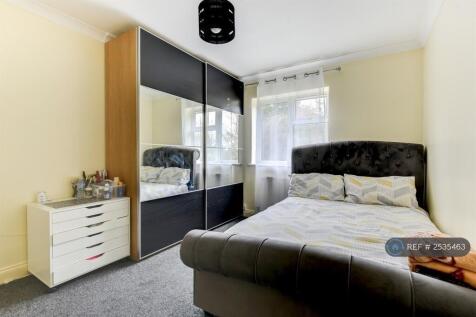 1 Double Bedroom