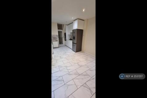 Kitchen/Lounge-Openplan