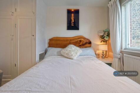2nd Double Bedroom