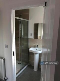 En Suite Bathroom