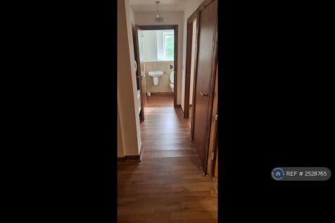 Hallway &amp; Toilet