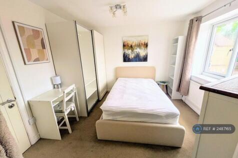 Ensuite Room