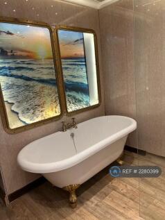 Slipper Bath