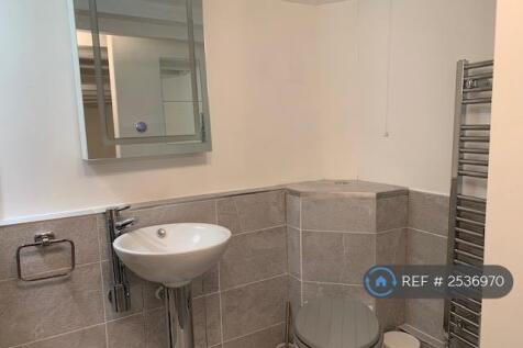 En Suite Shower Room