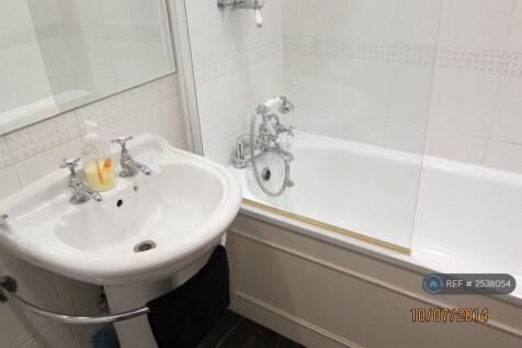 Bathroom - Pic 1