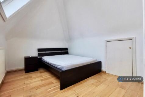 Ensuite Bedroom 1