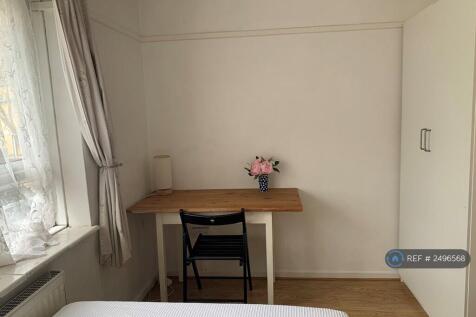 Bedroom 3, Wardrobe, Desk &amp; Chair