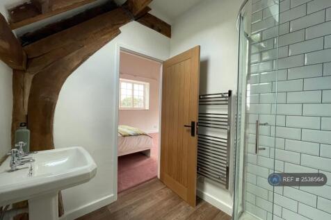 En Suite Shower Room