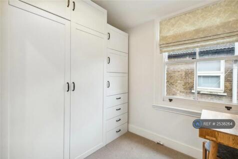 Smaller Bedroom 